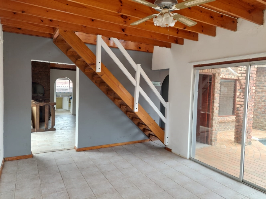 4 Bedroom Property for Sale in Seavale Eastern Cape